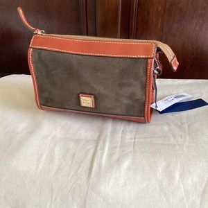 Dooney and Bourke Suede crossbody, olive.